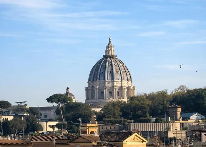 San Pietro House Near Vatican Museums *